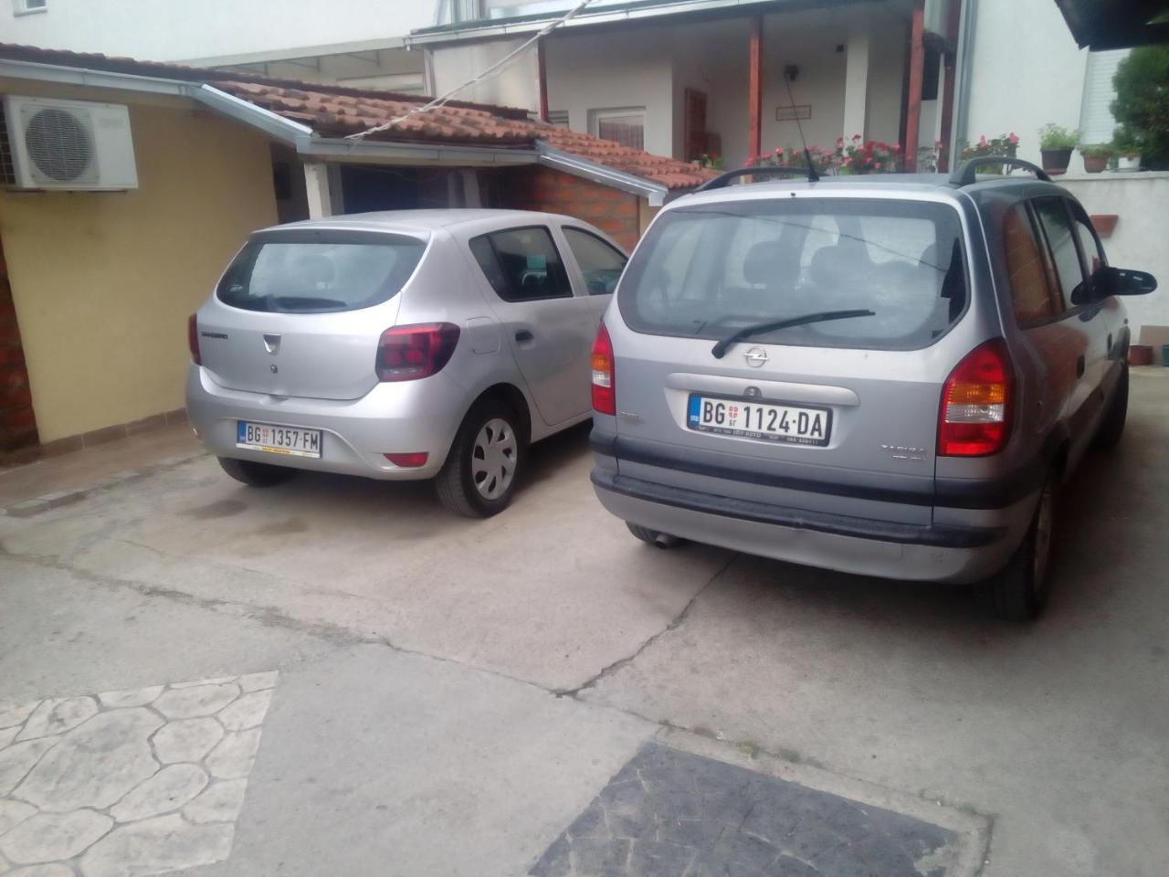 Guest House Mirijevski Konak 베오그라드 외부 사진