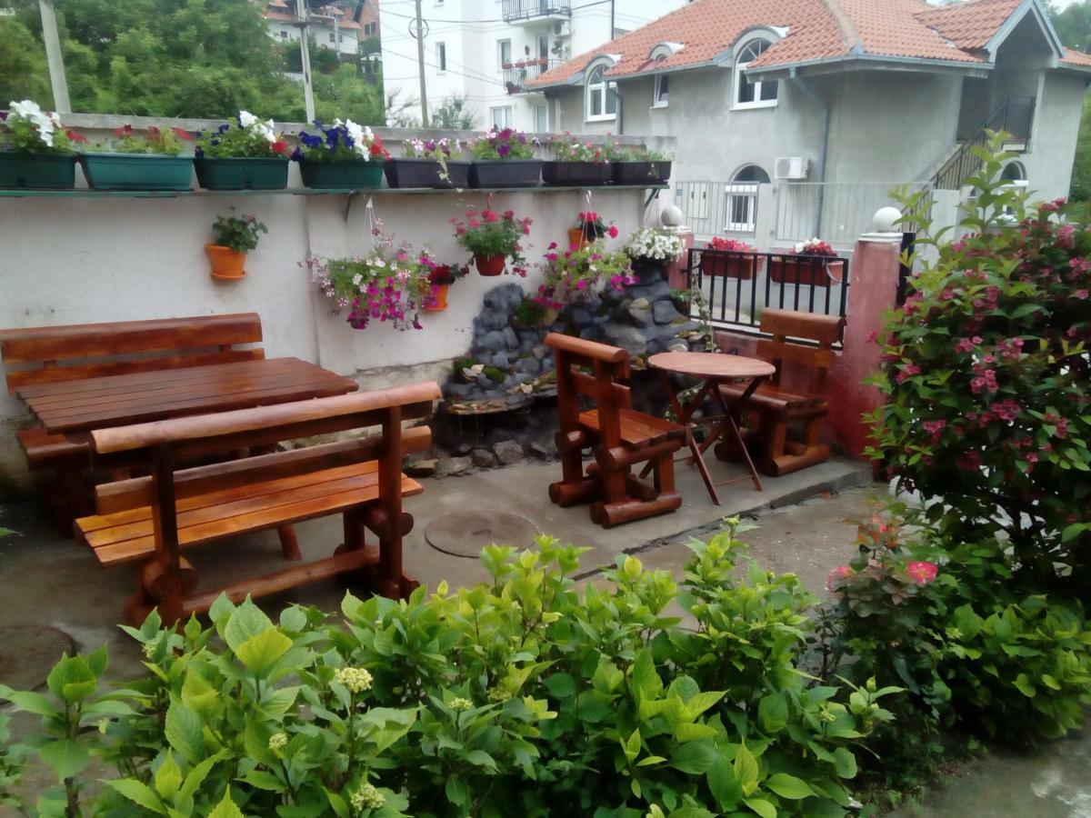 Guest House Mirijevski Konak 베오그라드 외부 사진