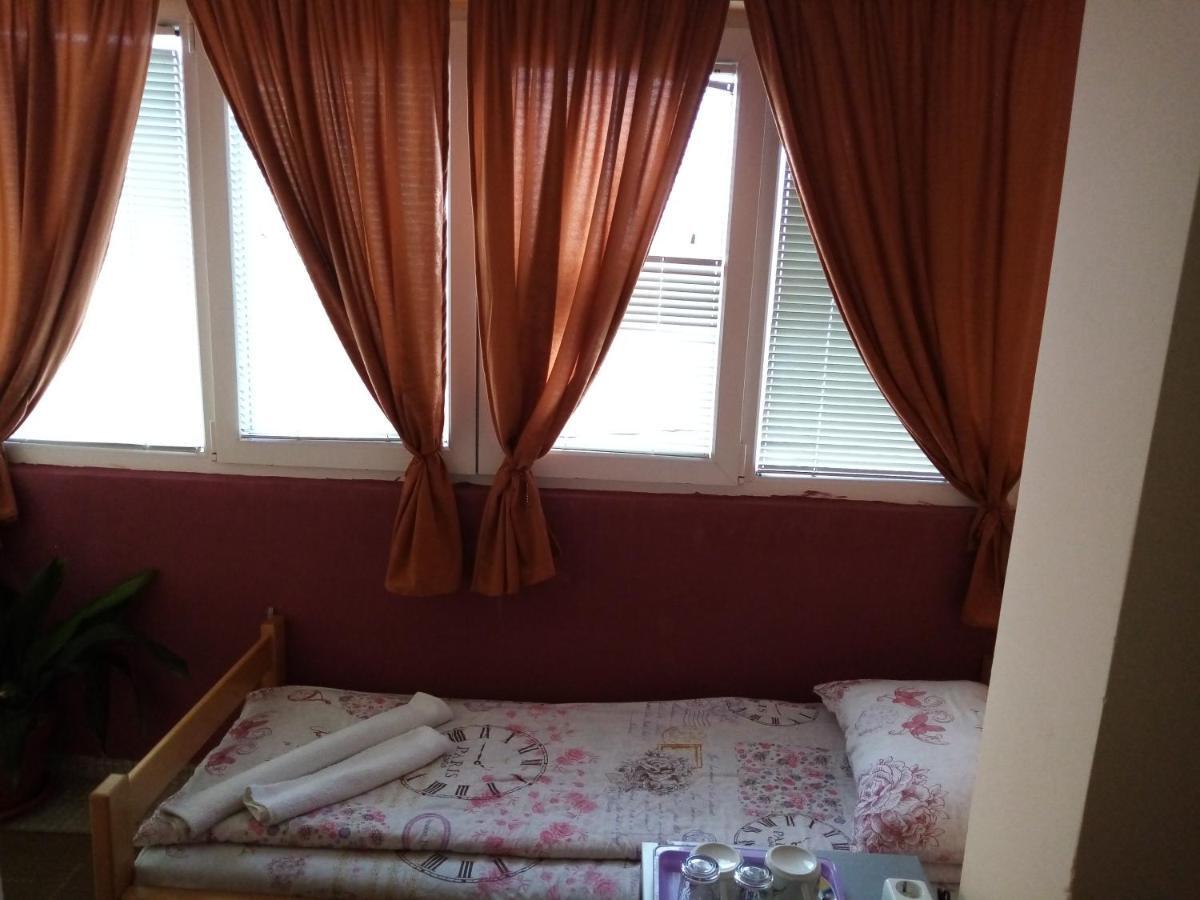 Guest House Mirijevski Konak 베오그라드 외부 사진